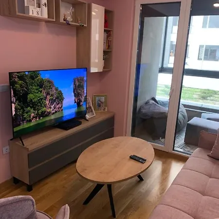 Pink Modern *